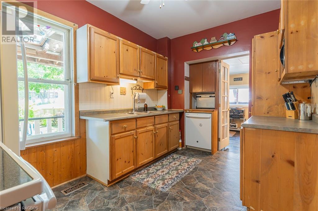 Listing 40442760 - Large Photo # 10