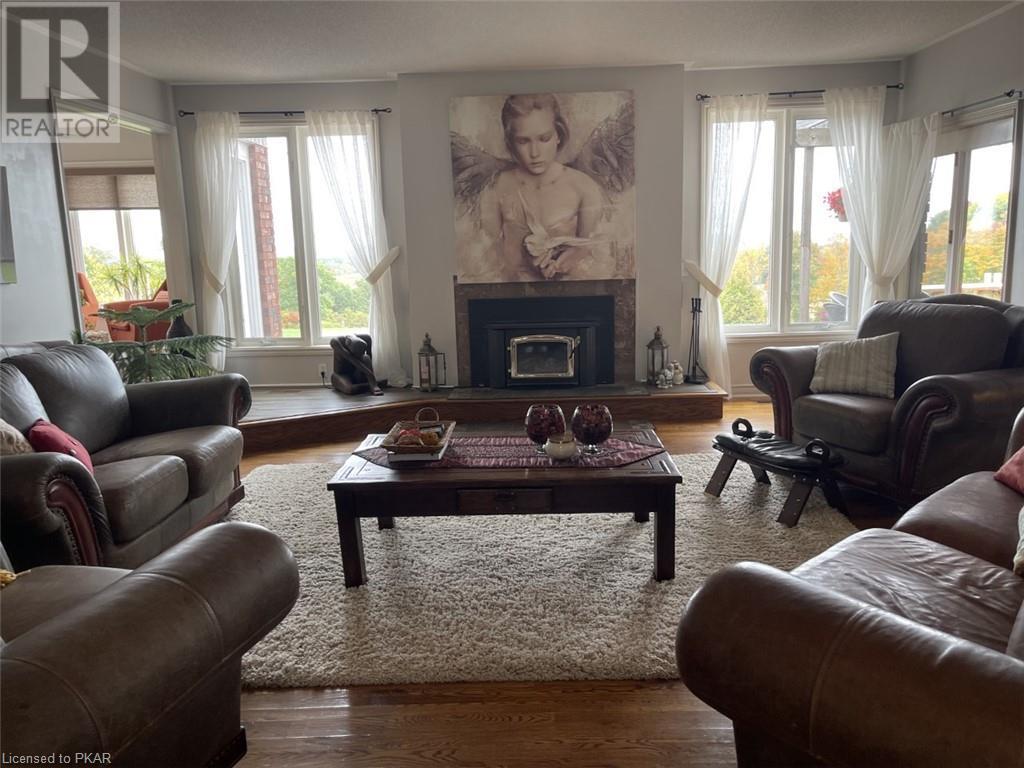 Listing 40443042 - Large Photo # 8