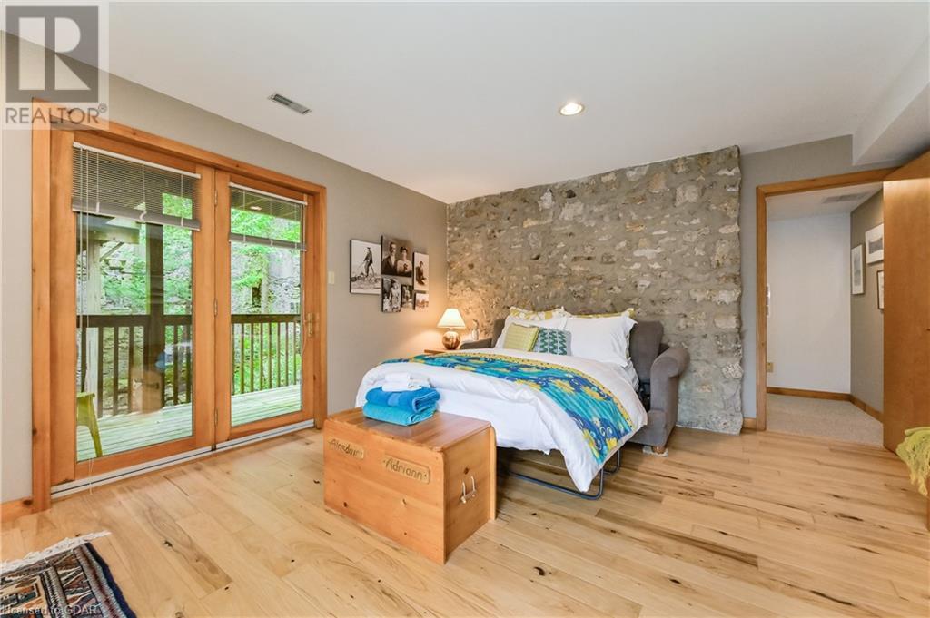 Listing 40443286 - Large Photo # 33