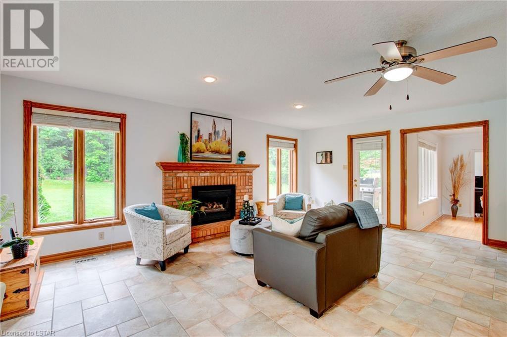 Listing 40443660 - Large Photo # 12