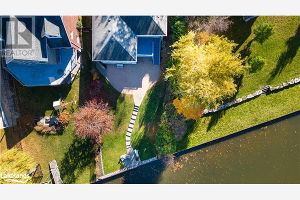 1914 RIVER Road W, Wasaga Beach