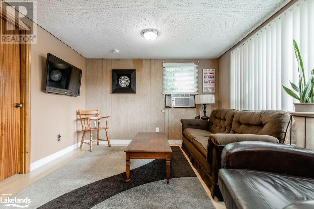 Listing 40445593 - Large Photo # 11