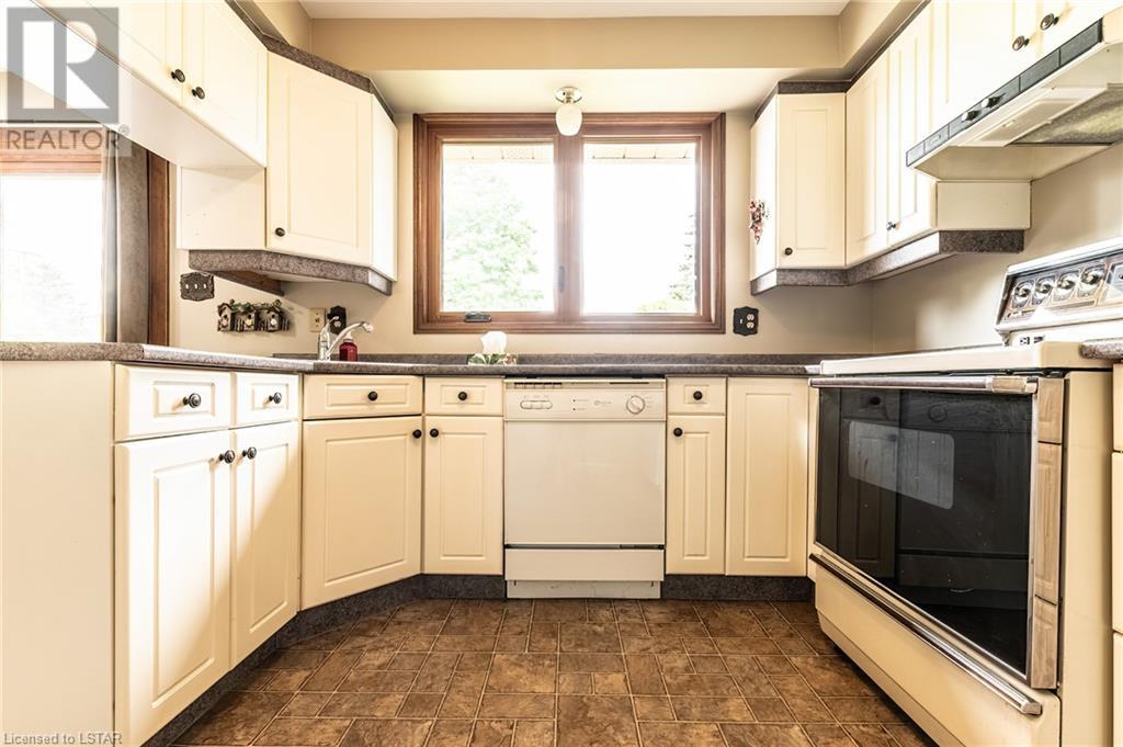 Listing 40446476 - Large Photo # 23