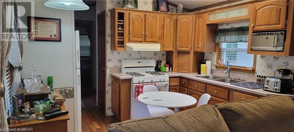 Listing 40447694 - Large Photo # 12