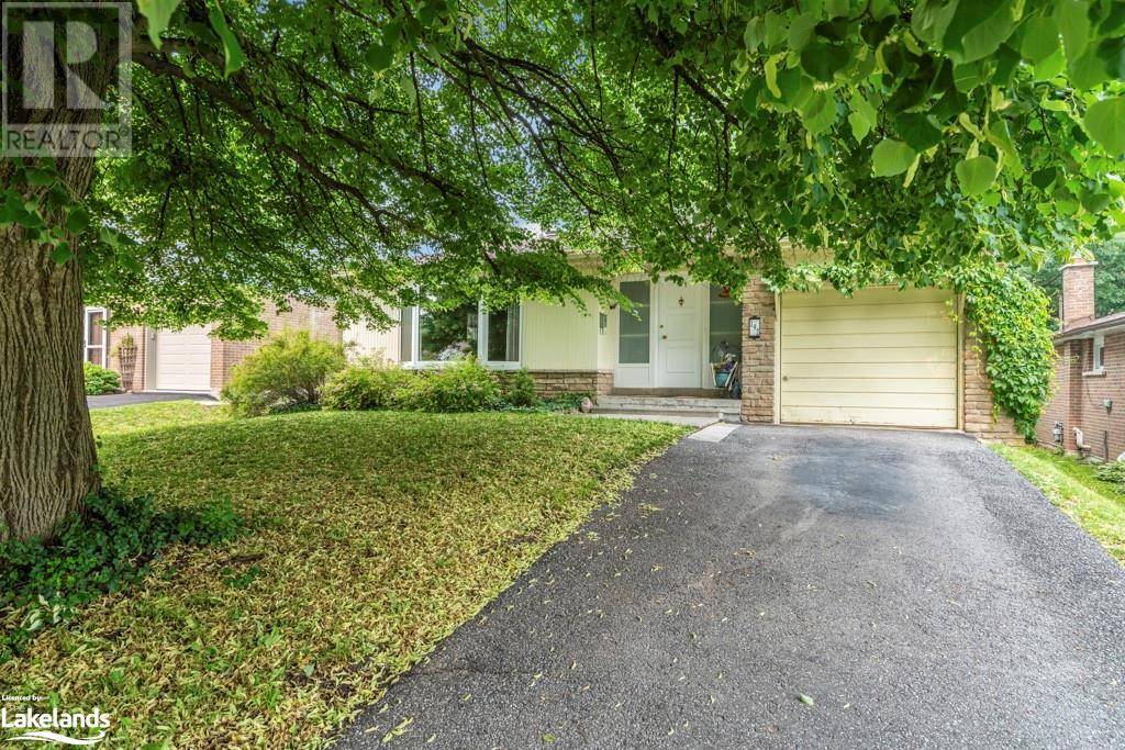 192 WOODLAND Drive