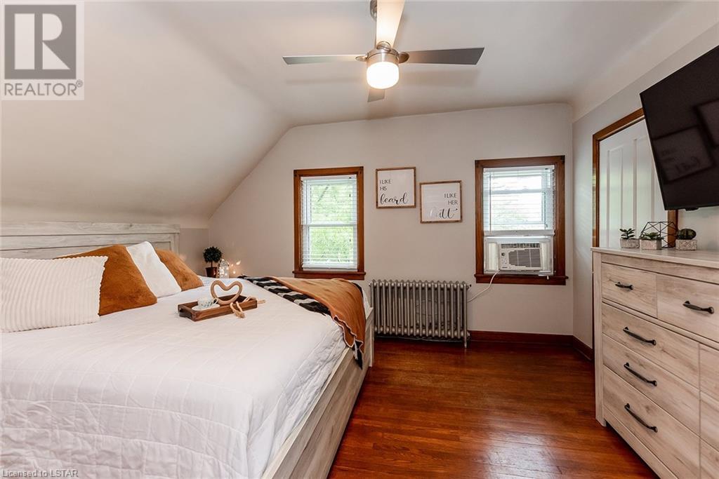 Listing 40448556 - Large Photo # 29