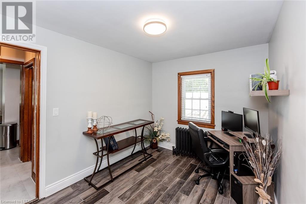 Listing 40448556 - Large Photo # 22