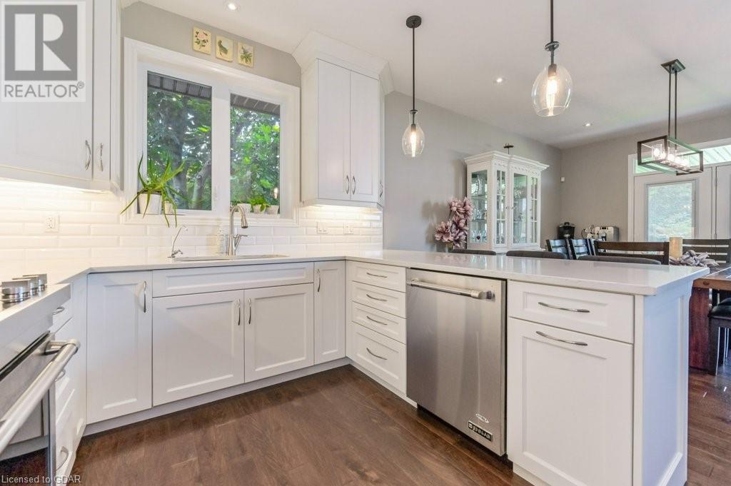 Listing 40448623 - Large Photo # 11