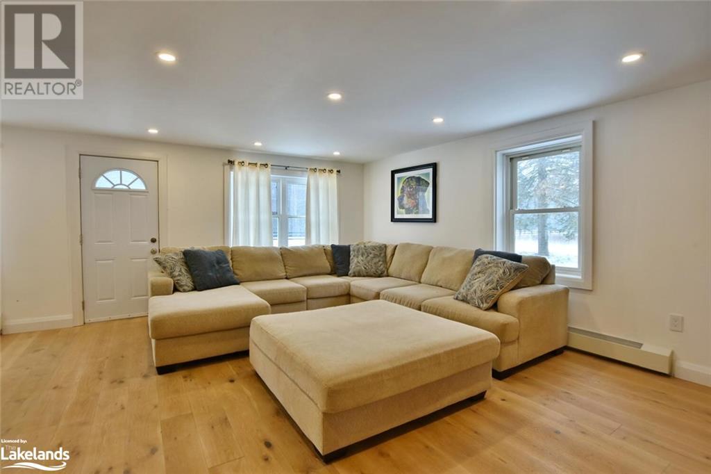 Listing 40448937 - Large Photo # 15