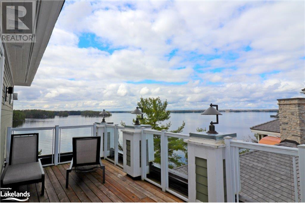 1869 MUSKOKA 118 Road W Unit# BTV-W-201AB, Muskoka Lakes