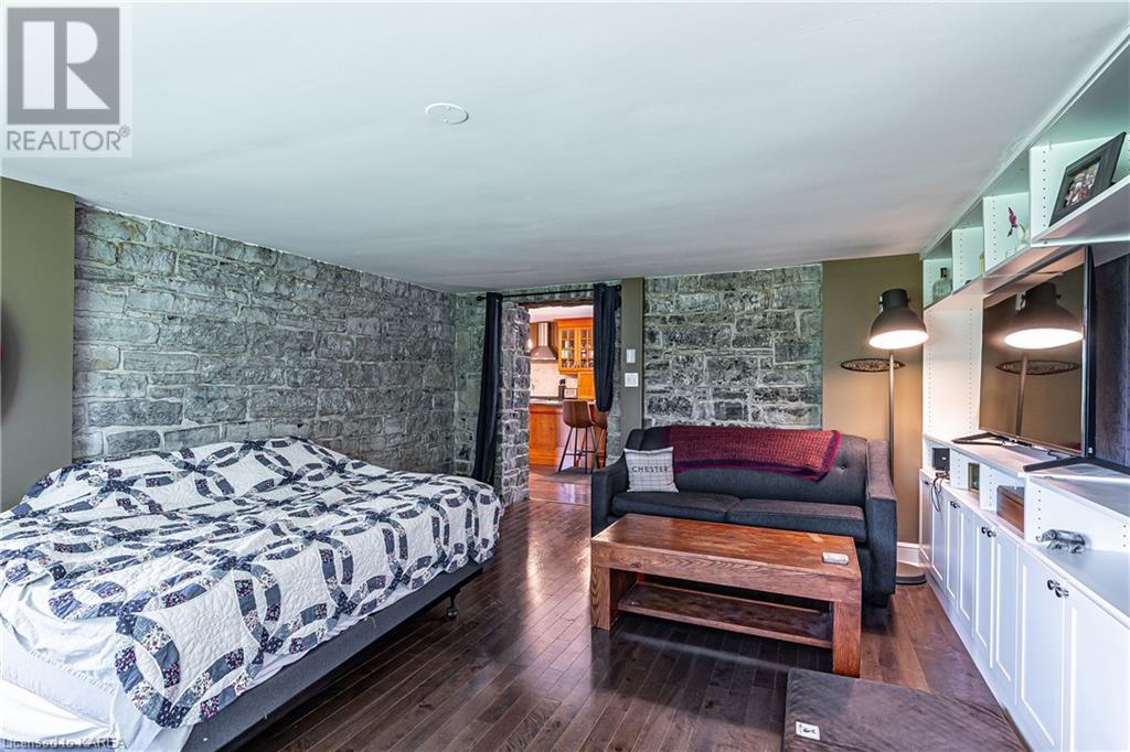 Listing 40449163 - Large Photo # 19