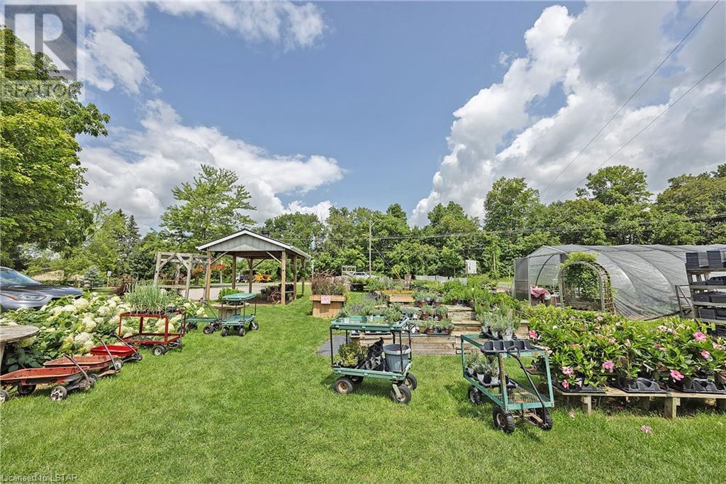 Listing 40449329 - Large Photo # 42