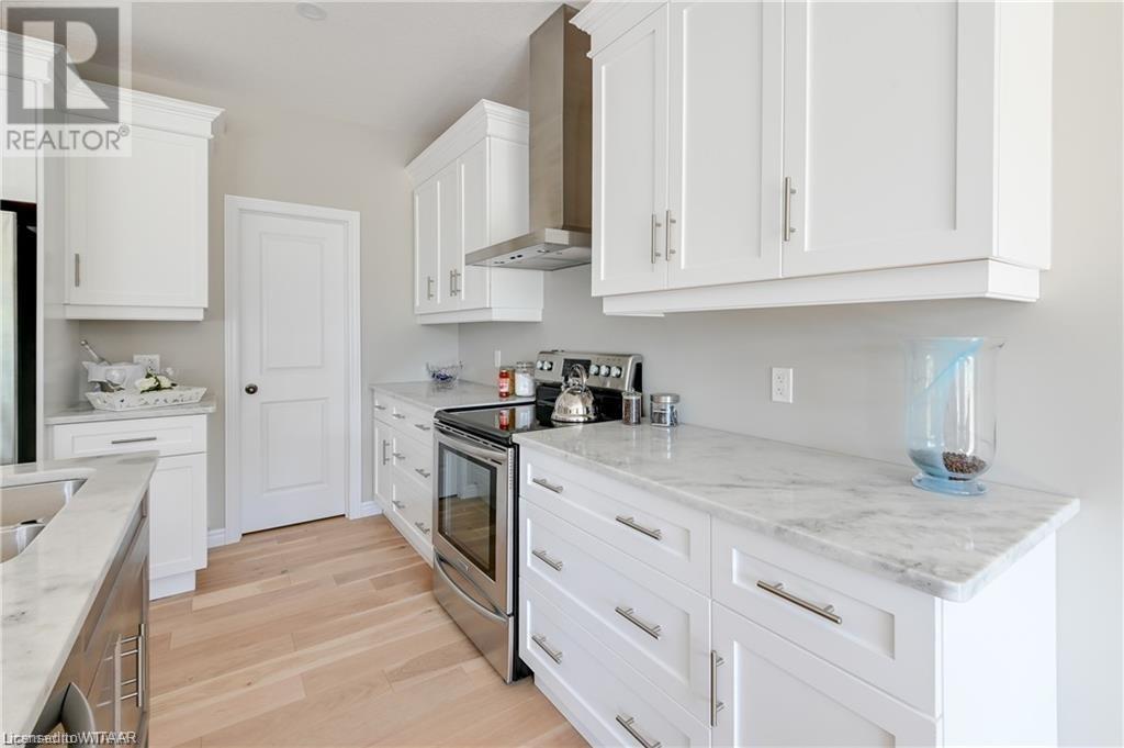 Listing 40449886 - Large Photo # 9