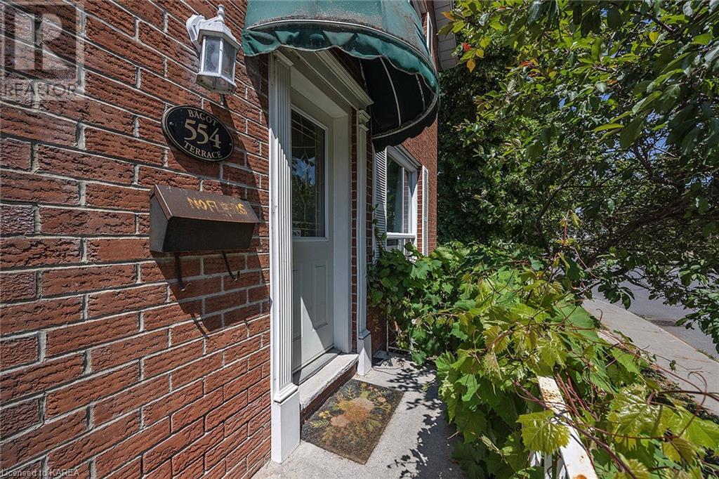 554 BAGOT Street