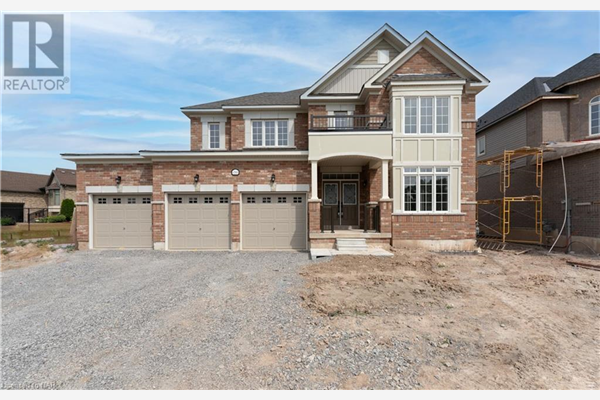 4568 LYONS Parkway, Niagara Falls