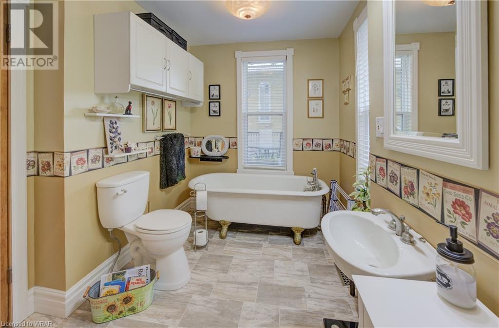 Listing 40452775 - Large Photo # 6