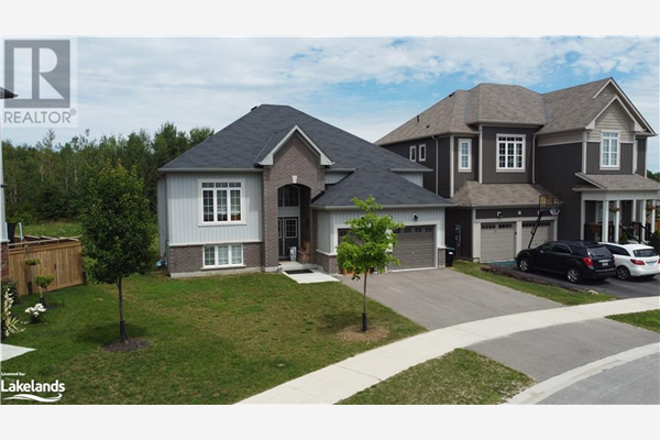 211 ROY Drive, Stayner