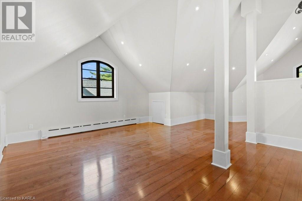 56 KENSINGTON Avenue