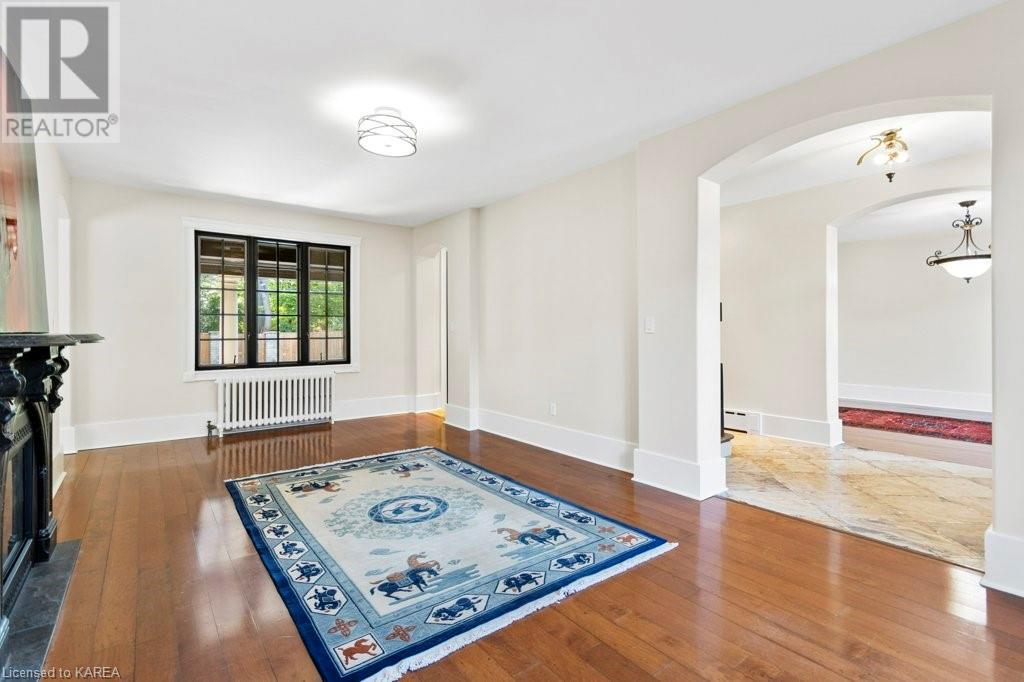 56 KENSINGTON Avenue