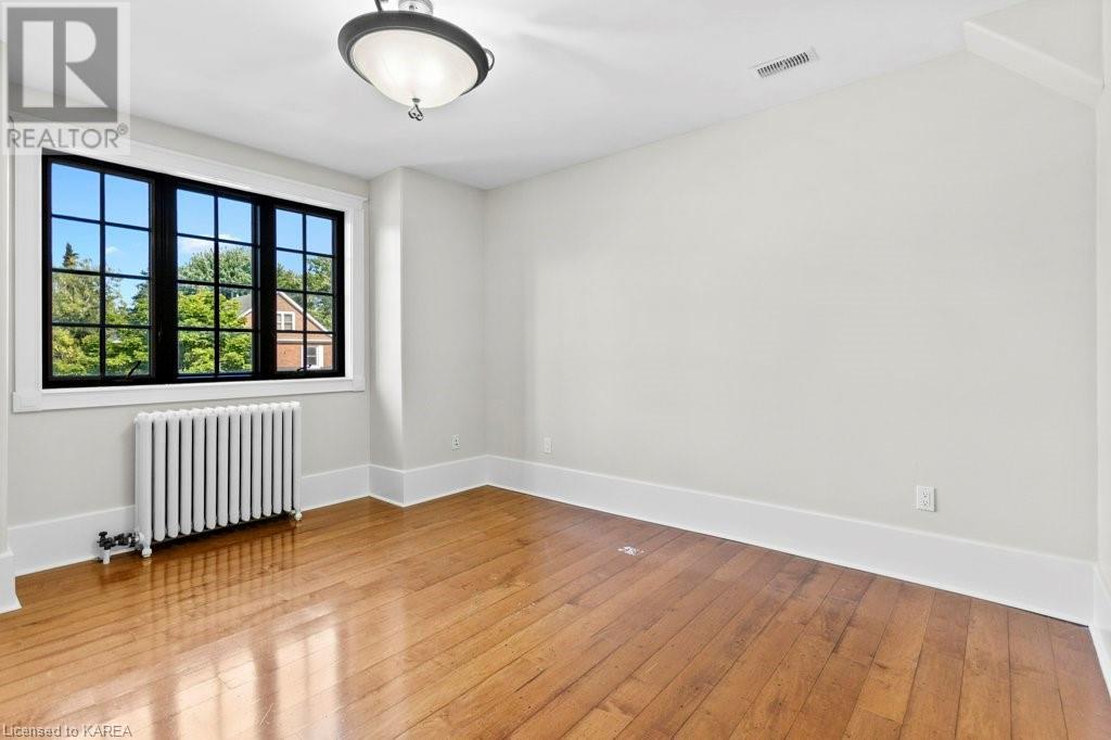 56 KENSINGTON Avenue
