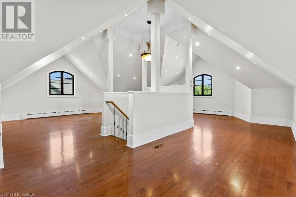 56 KENSINGTON Avenue
