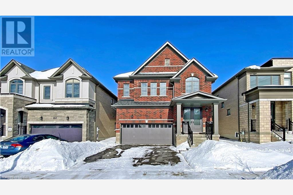 161 SILVERWOOD Crescent, Woodstock