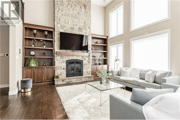 8 PADDISON Court, Guelph
