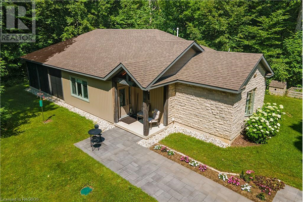 636354 EUPHRASIA-HOLLAND Townline, Chatsworth (Twp)