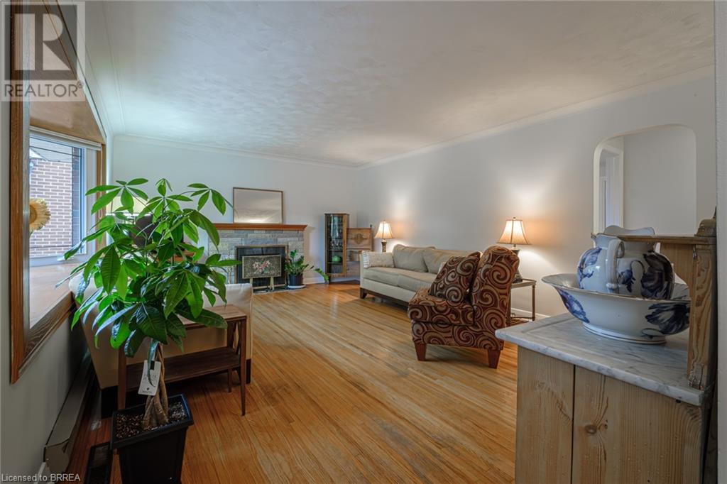 Listing 40454804 - Large Photo # 7