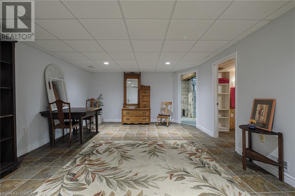 Listing 40454804 - Large Photo # 31