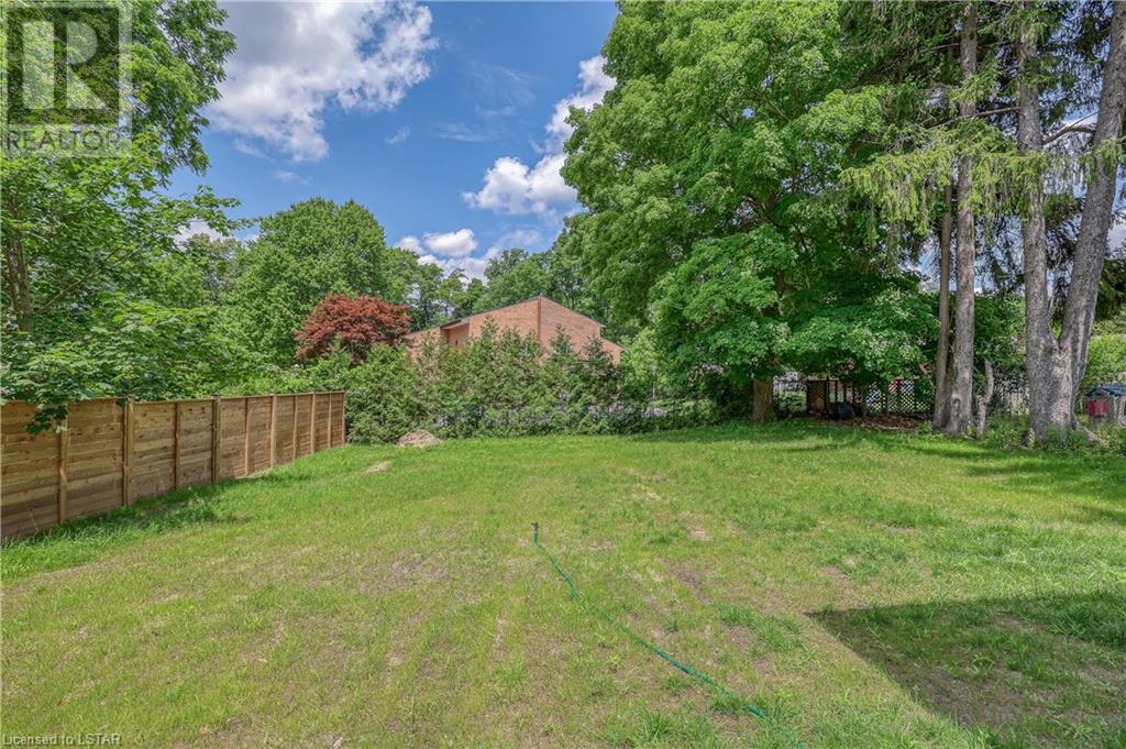 Listing 40455002 - Large Photo # 5