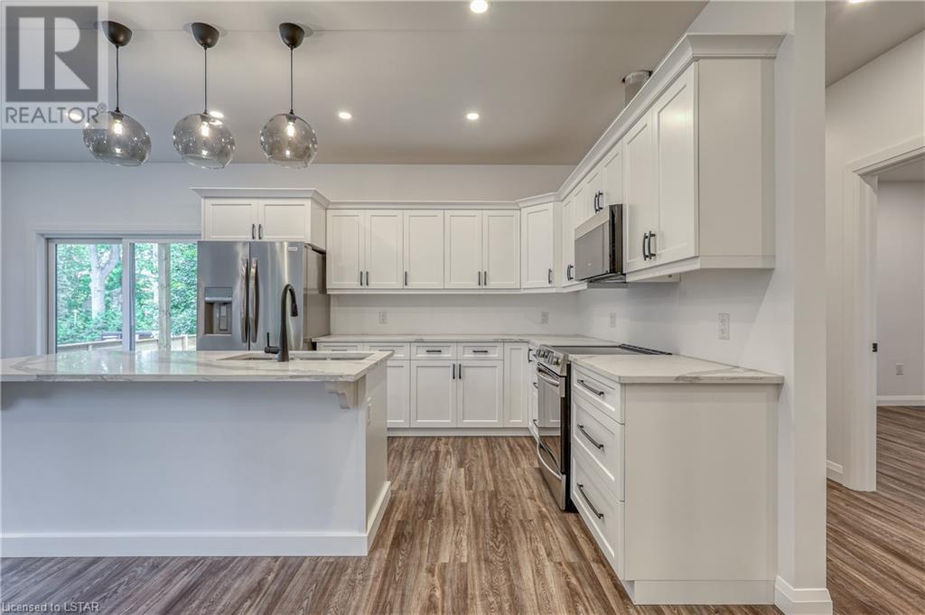 Listing 40455002 - Large Photo # 15