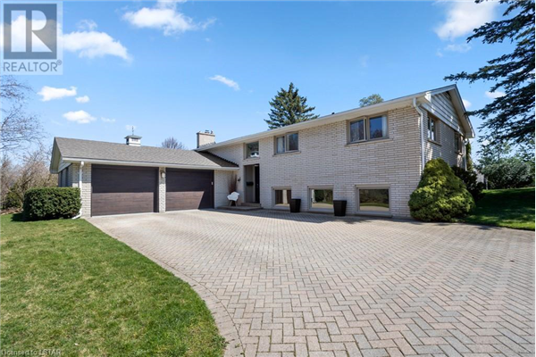 688 WESTMOUNT HILLS Drive, London
