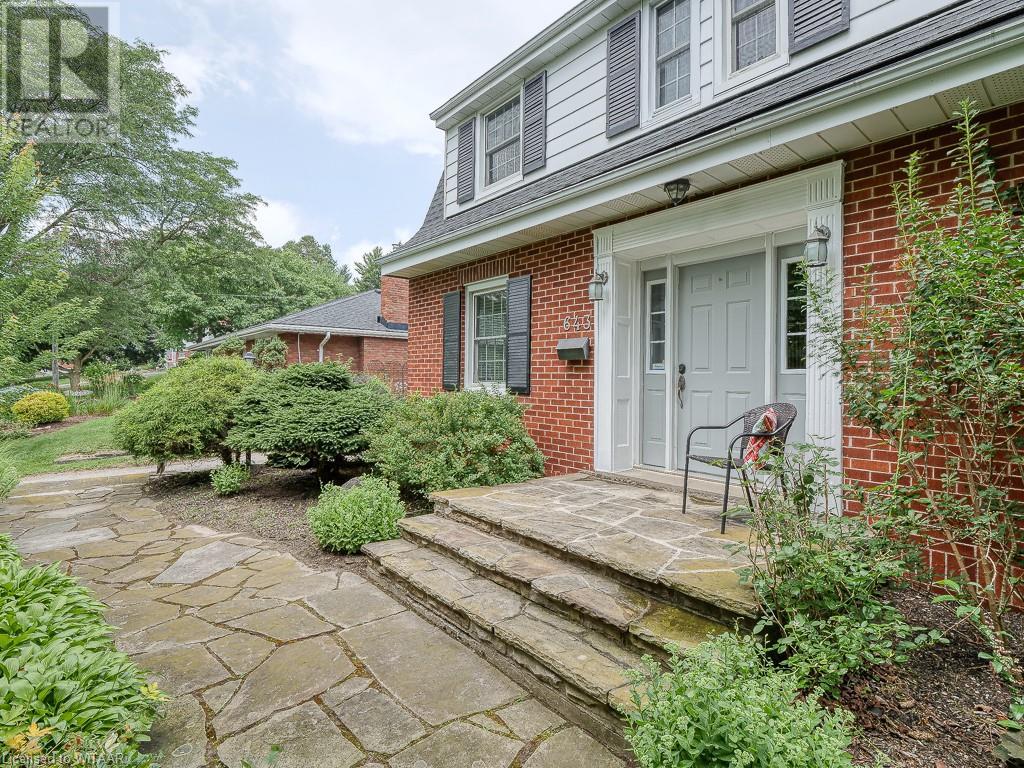 Listing 40455700 - Large Photo # 2