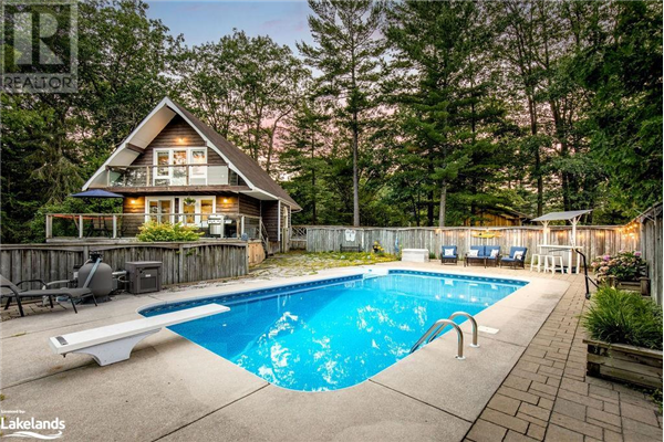157 WOODLAND Drive, Wasaga Beach
