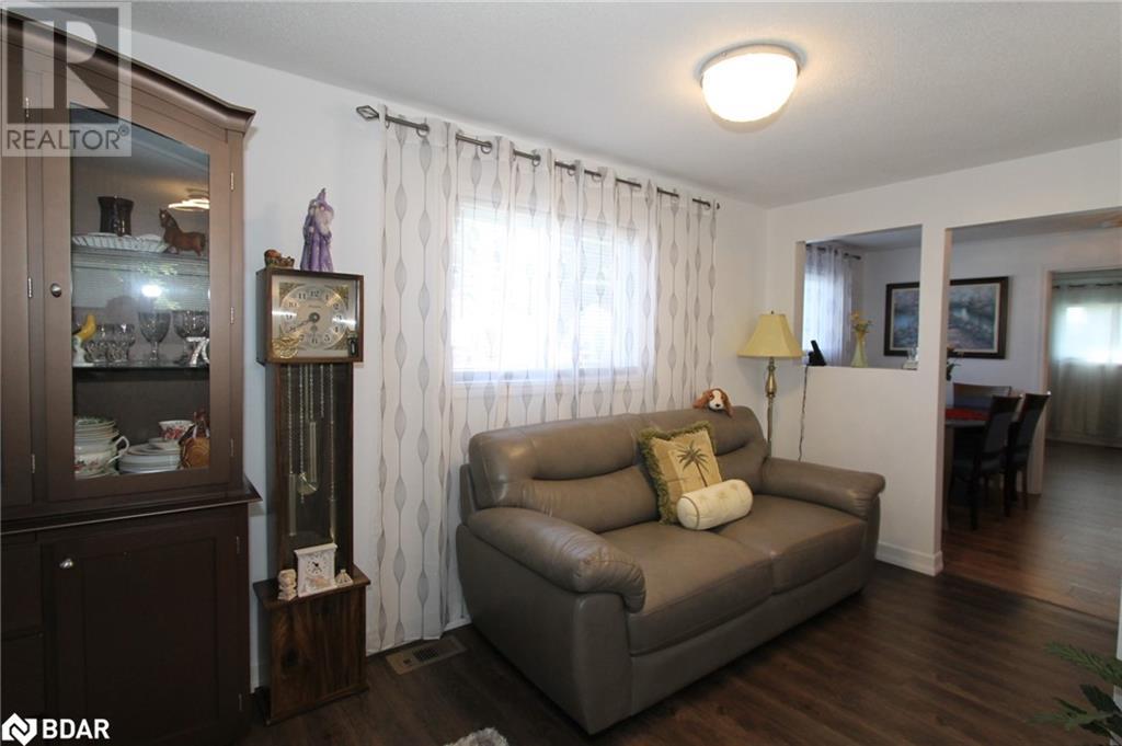 Listing 40456801 - Large Photo # 4