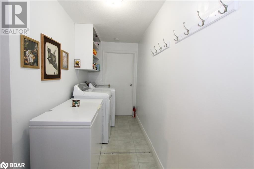 Listing 40456801 - Large Photo # 3