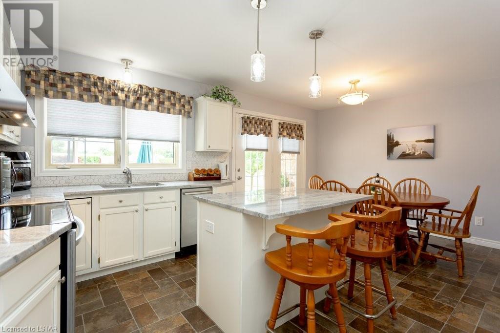 Listing 40456982 - Large Photo # 11
