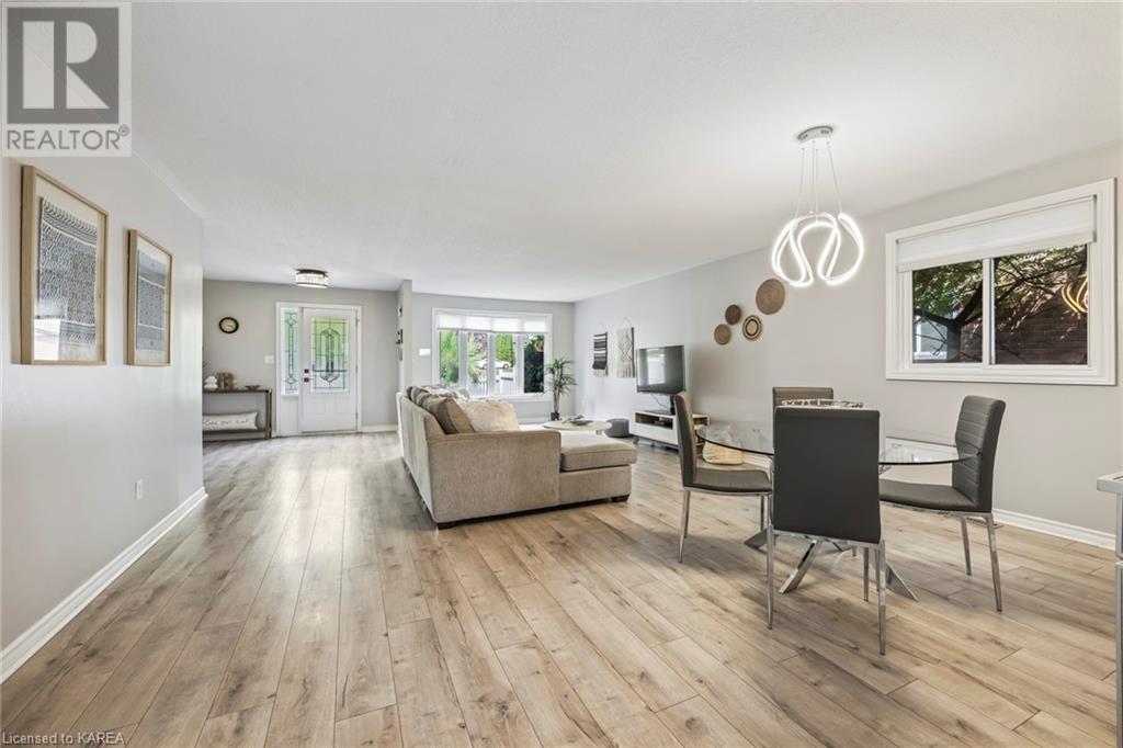 Listing 40457097 - Large Photo # 6