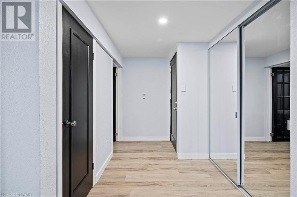 Listing 40457415 - Large Photo # 36