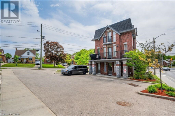 489 EAST Avenue Unit# A, Kitchener