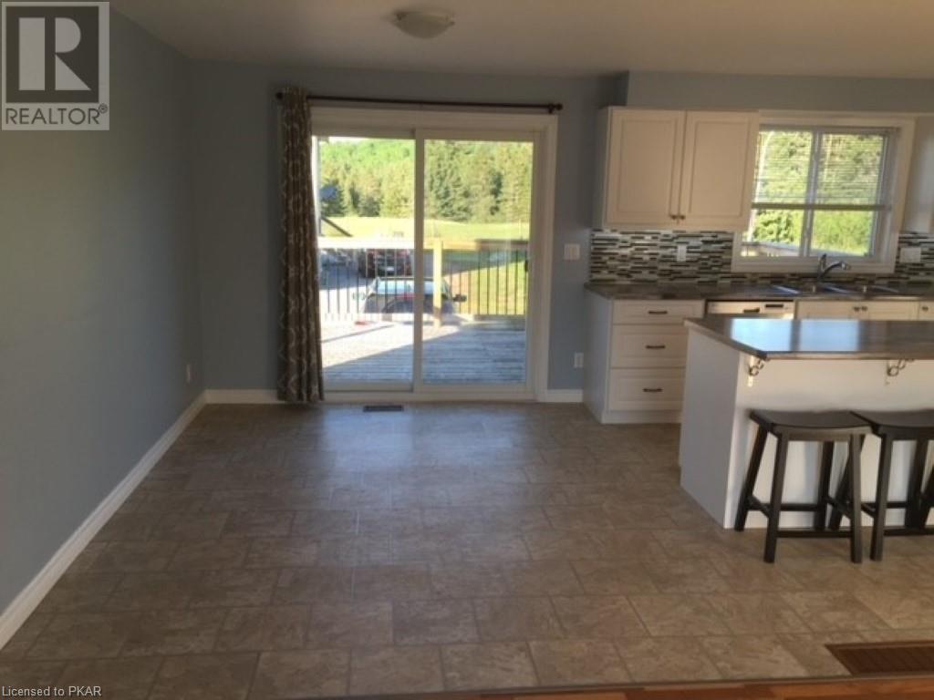 Listing 40457947 - Large Photo # 6