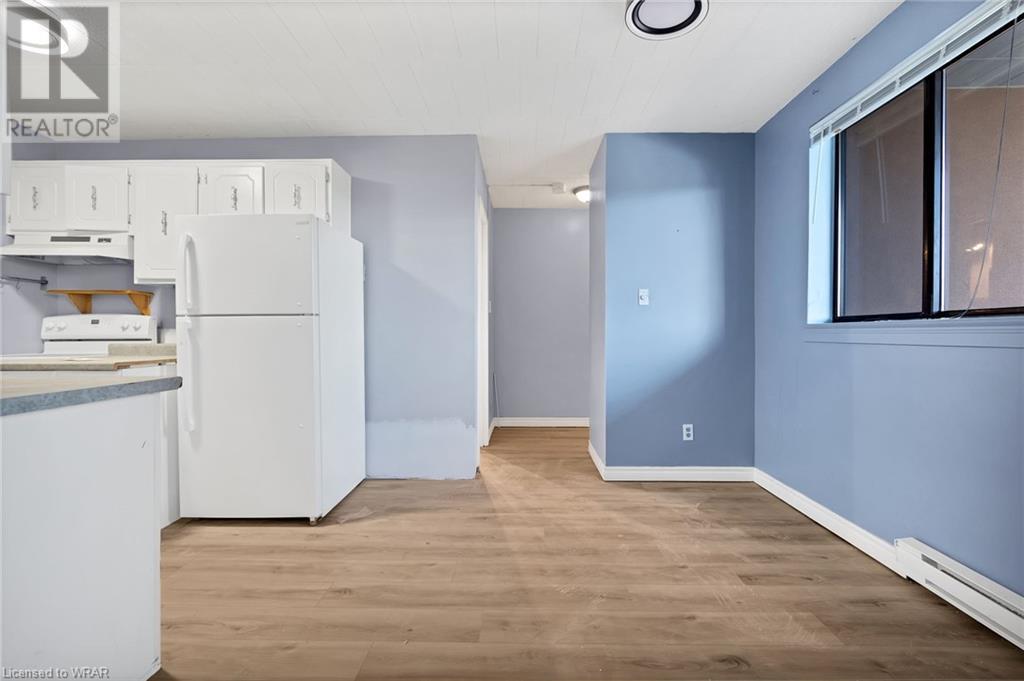 Listing 40458242 - Large Photo # 7