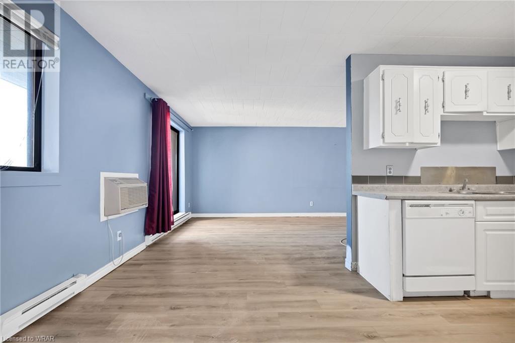 Listing 40458242 - Large Photo # 6