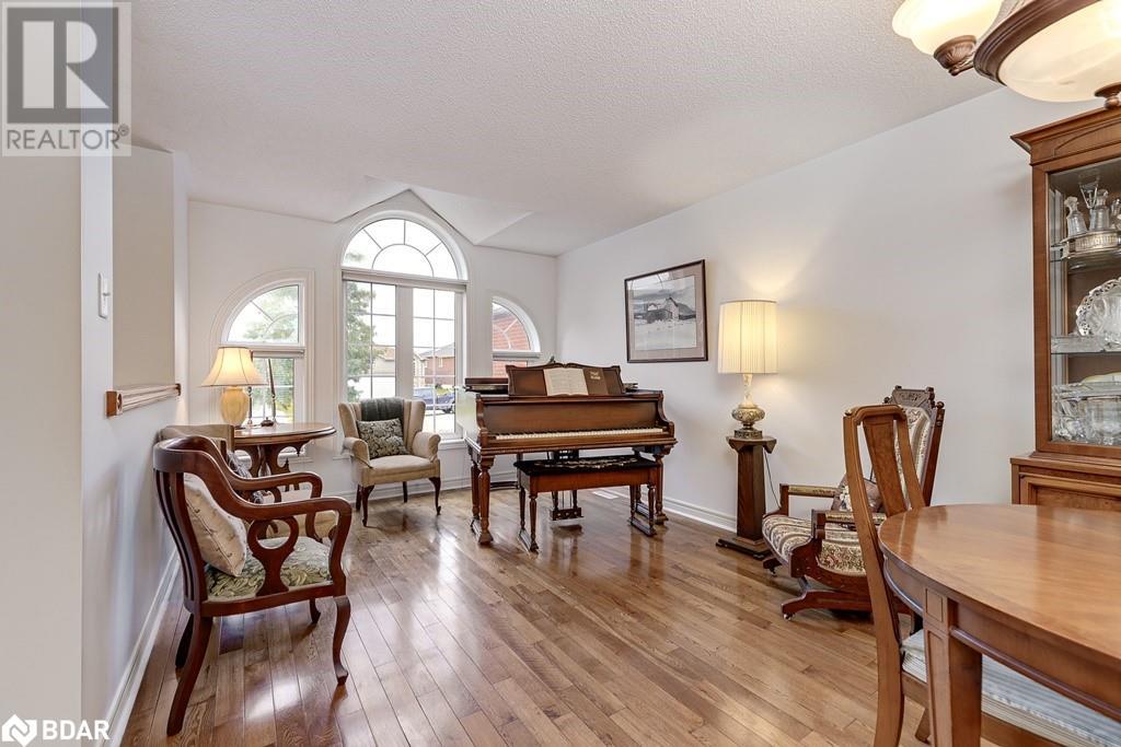 Listing 40458326 - Large Photo # 3