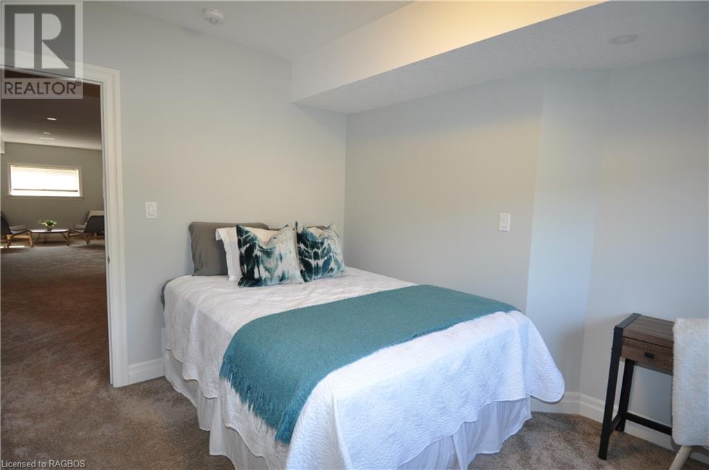 365 5TH AVENUE A W