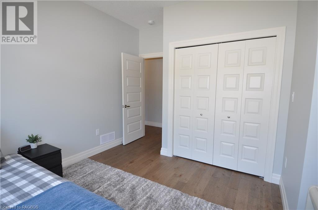 365 5TH AVENUE A W