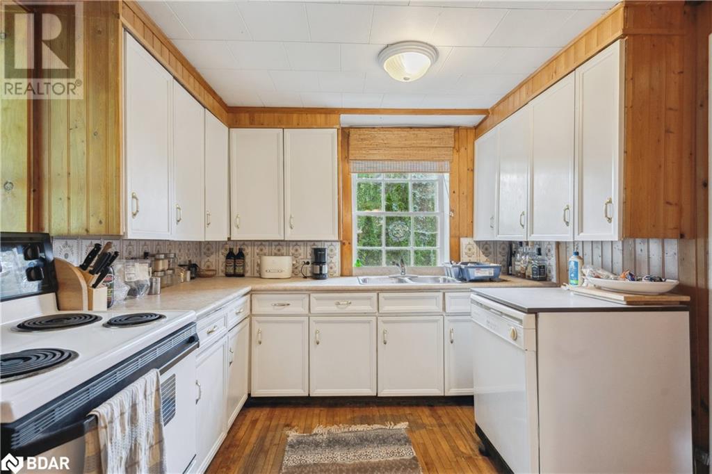 437 CHAMPLAIN Road