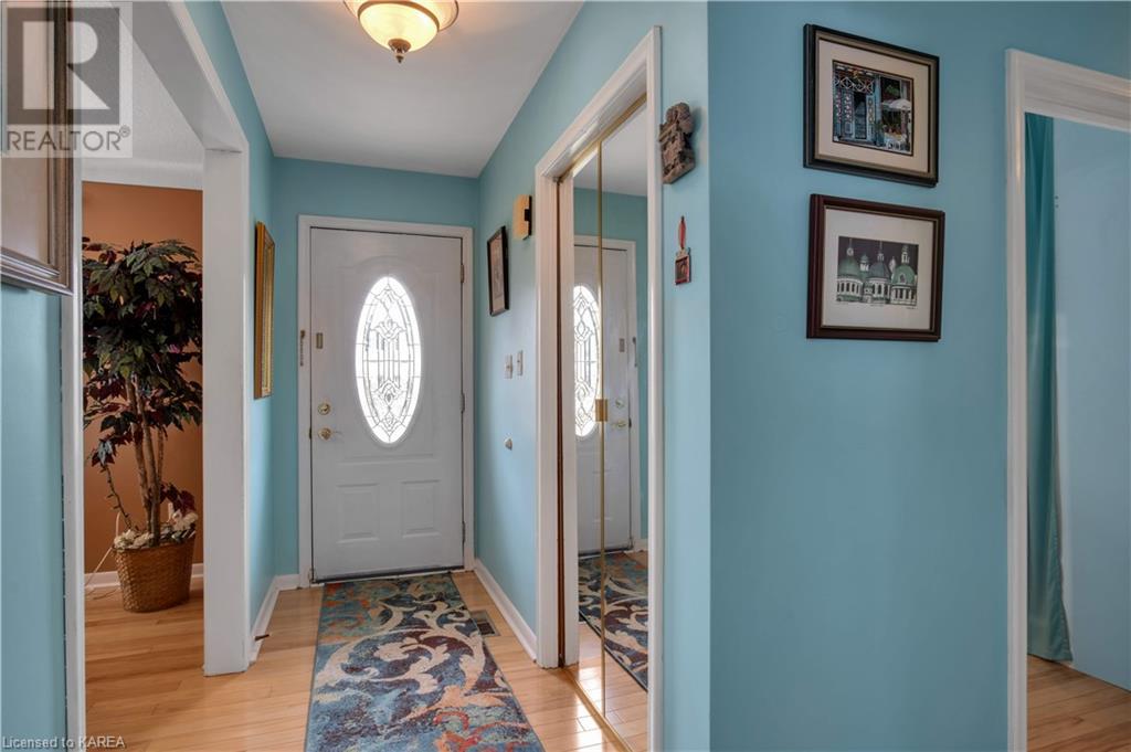 Listing 40459258 - Large Photo # 3