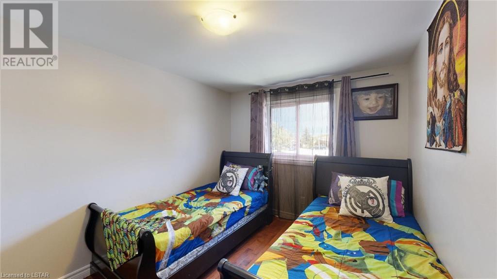 Listing 40459350 - Large Photo # 26